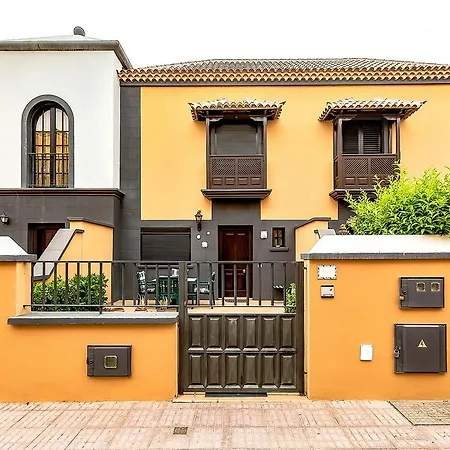 Townhouse In La Duquesa Costa Adeje (Tenerife)