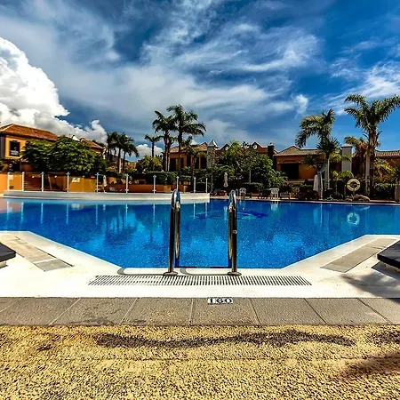 Townhouse In La Duquesa Holiday home Costa Adeje (Tenerife)